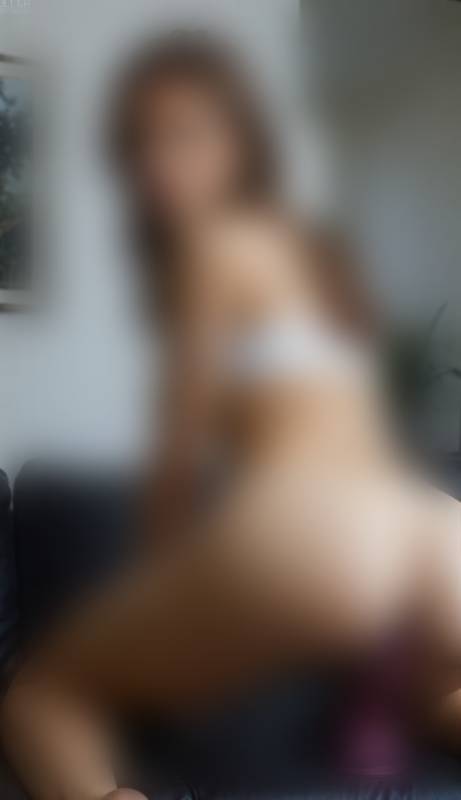 Laura - Contenu exclusif